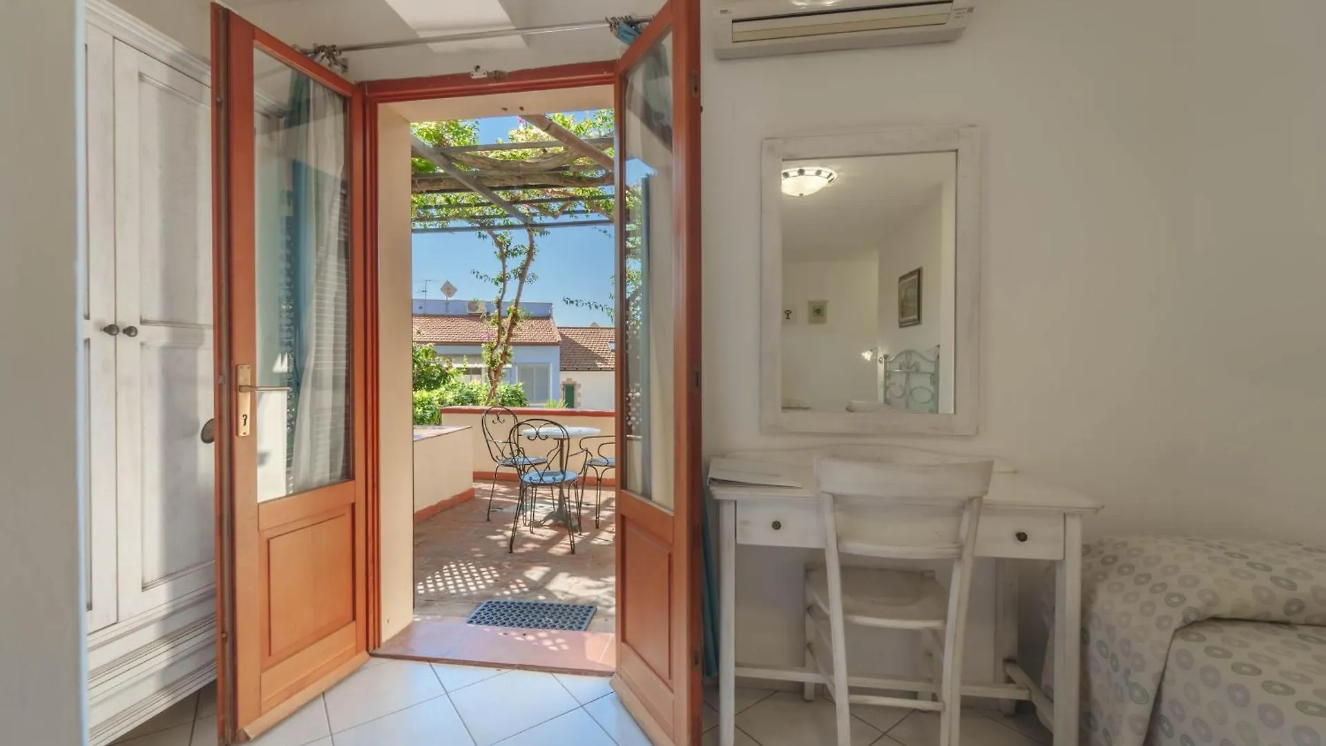 Hotel Galli - Wellness & Spa Fetovaia 3*,  Italy